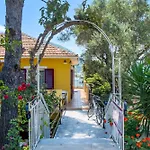 Captain Fotis 3 Apartament *