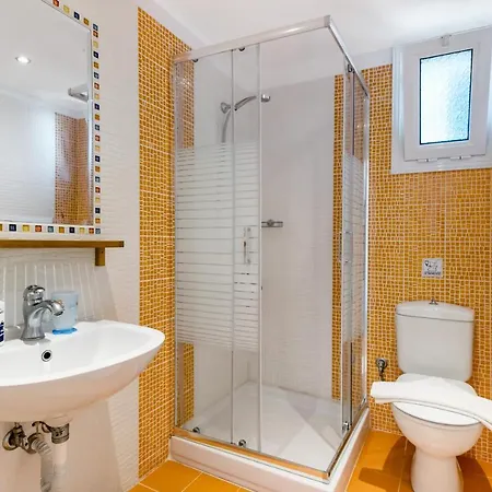 Apartment Captain Fotis 3 *